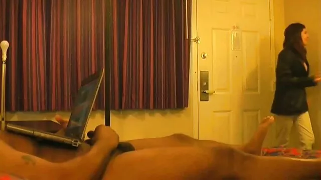 Caldo Portoghese video porno con vecchie troie bionda si masturba solo e l'eiaculazione