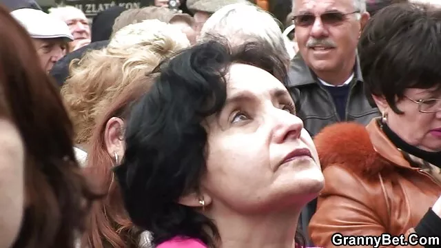 legato e imbavagliato vecchio scopa la nipote vera vittima