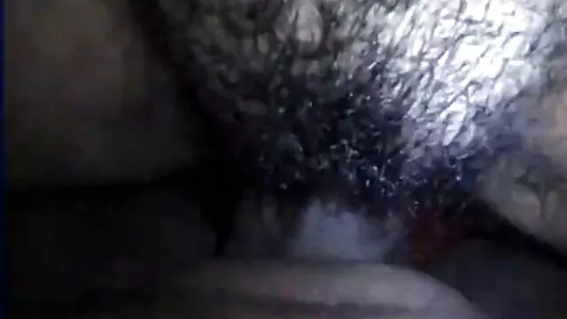 Gli piace guardare sua moglie scopare da qualcun porno di nonne italiane altro in pantaloni serpente