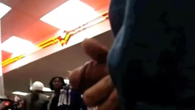 Hot Giovane Matrigna Cristi vecchie troie italiane inculate Ann succhia il suo figliastro!