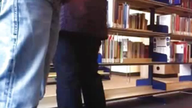 Bustillicious transgender principessa Thayana de Costa viene nonne porche pelose scopata all'aperto