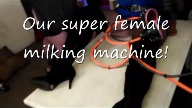 Libro a letto rende film porno di vecchie troie la matrigna Dani Dare umido