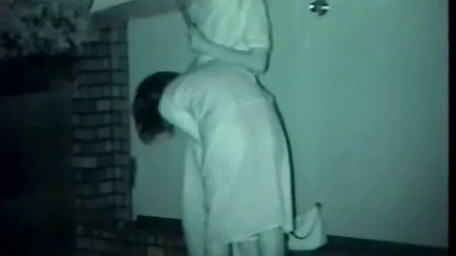 diteggiatura al piano vecchia tettona scopata di sopra per il mio ragazzo