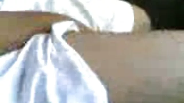 Lo video erotici nonne sposo cums in giovane sposa