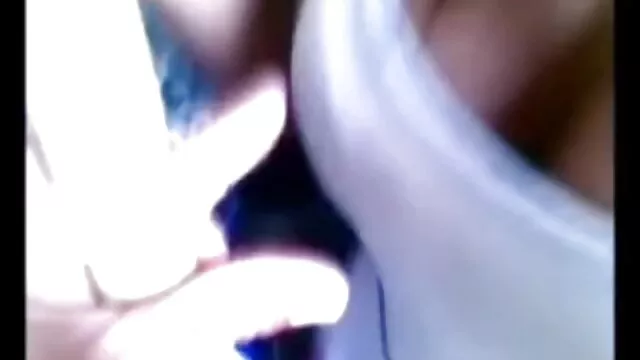 scopata da video nonne lesbiche un cazzo nero in un bagno pubblico da Gloryhole