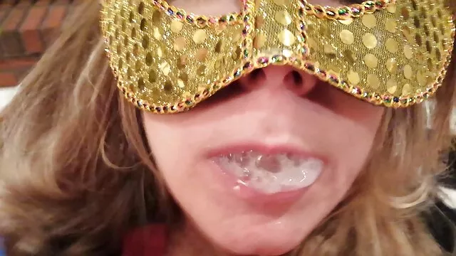 Europea Cougar Angelina scopa se stessa con vecchie nonne porno gratis le dita e scopa con un bastone