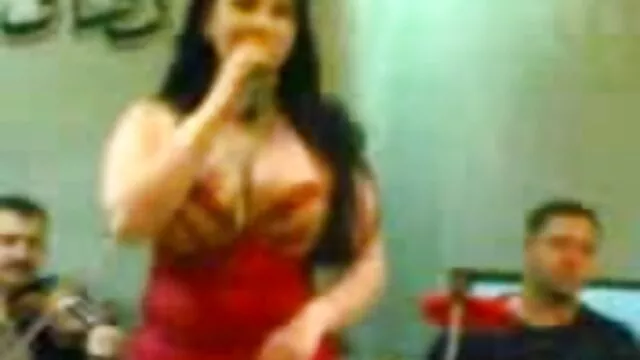 Cherry Jul, miele video porno di nonne troie europeo succhia prima di cazzo anale