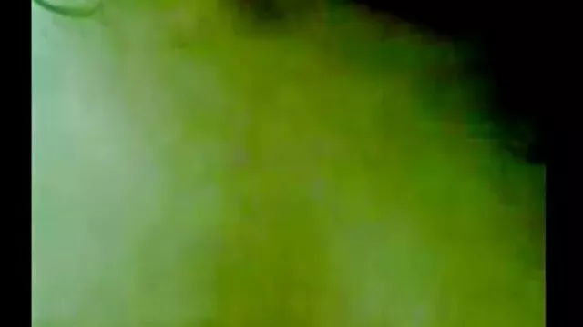 Cucks sguardo di sua moglie polverizza con un altro ragazzo nonne troie in calore