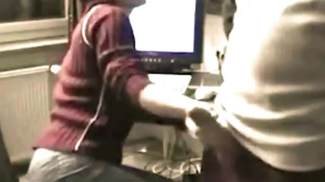 Cornea nipote vuole il sesso con il nonno a destra video nonne lesbiche nel culo